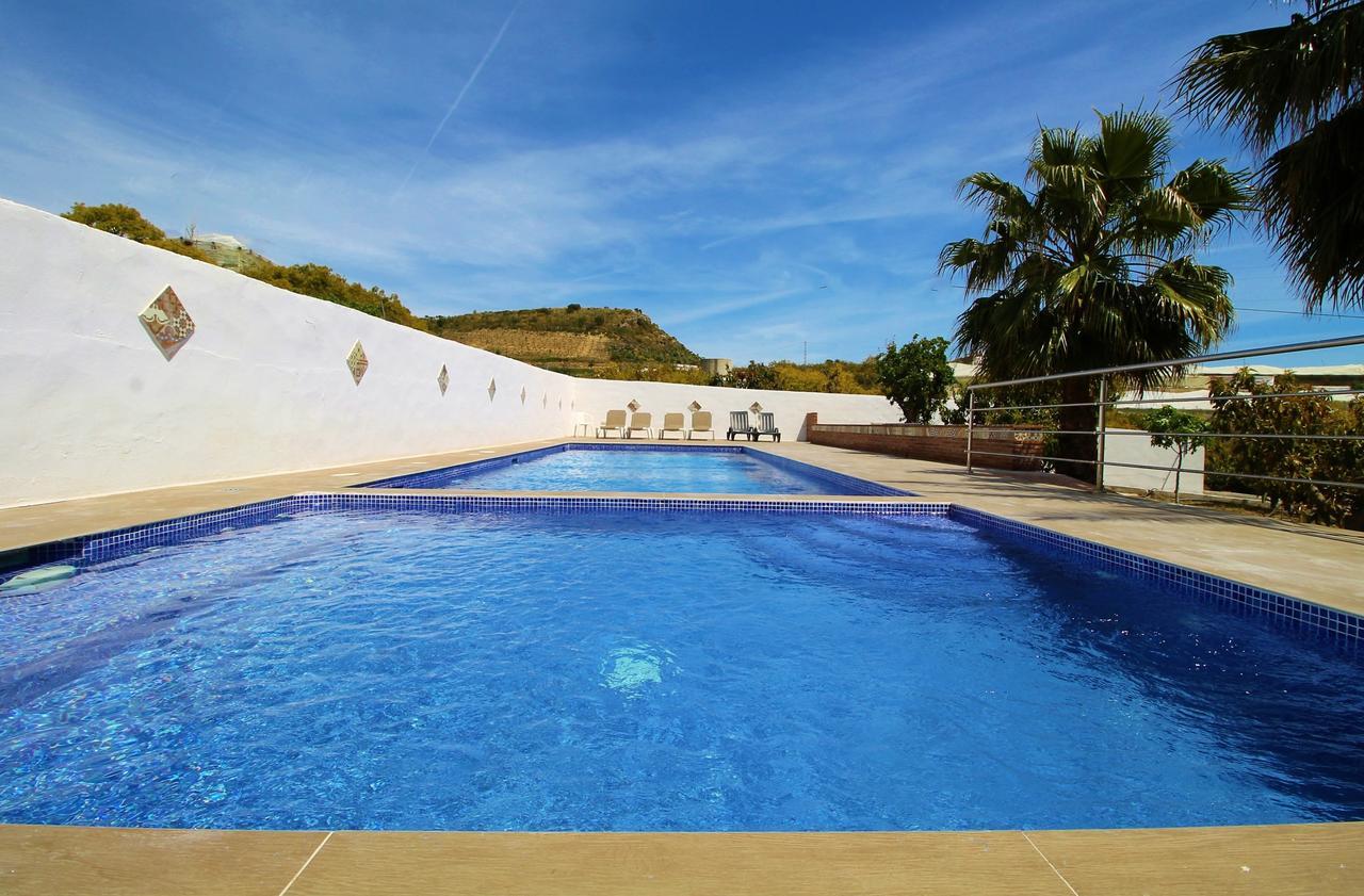 Villa El Crucero With Pool And Jacuzzi Spainsunrentals 1035 Nerja Bagian luar foto